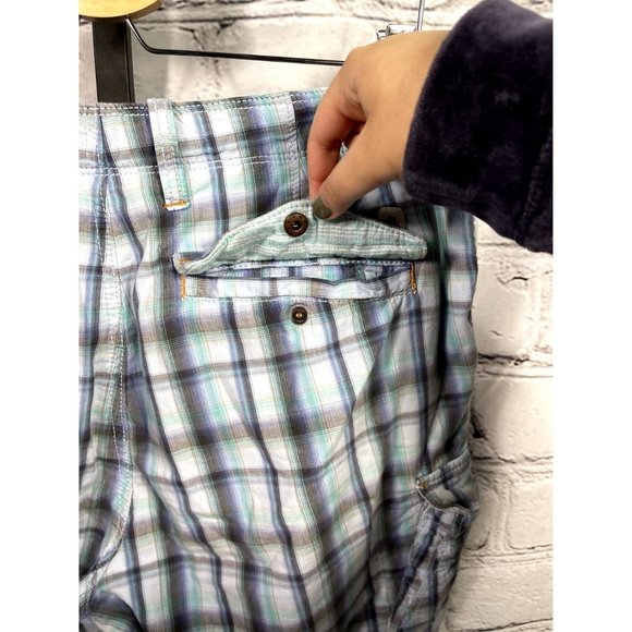 EUC Tommy Bahama Cargo Short - Picture 5 of 6